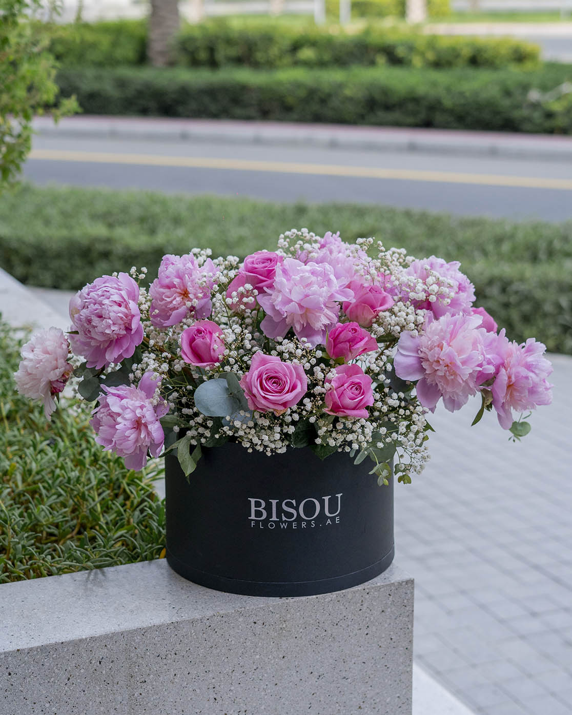 Pink confitti flower bouquet