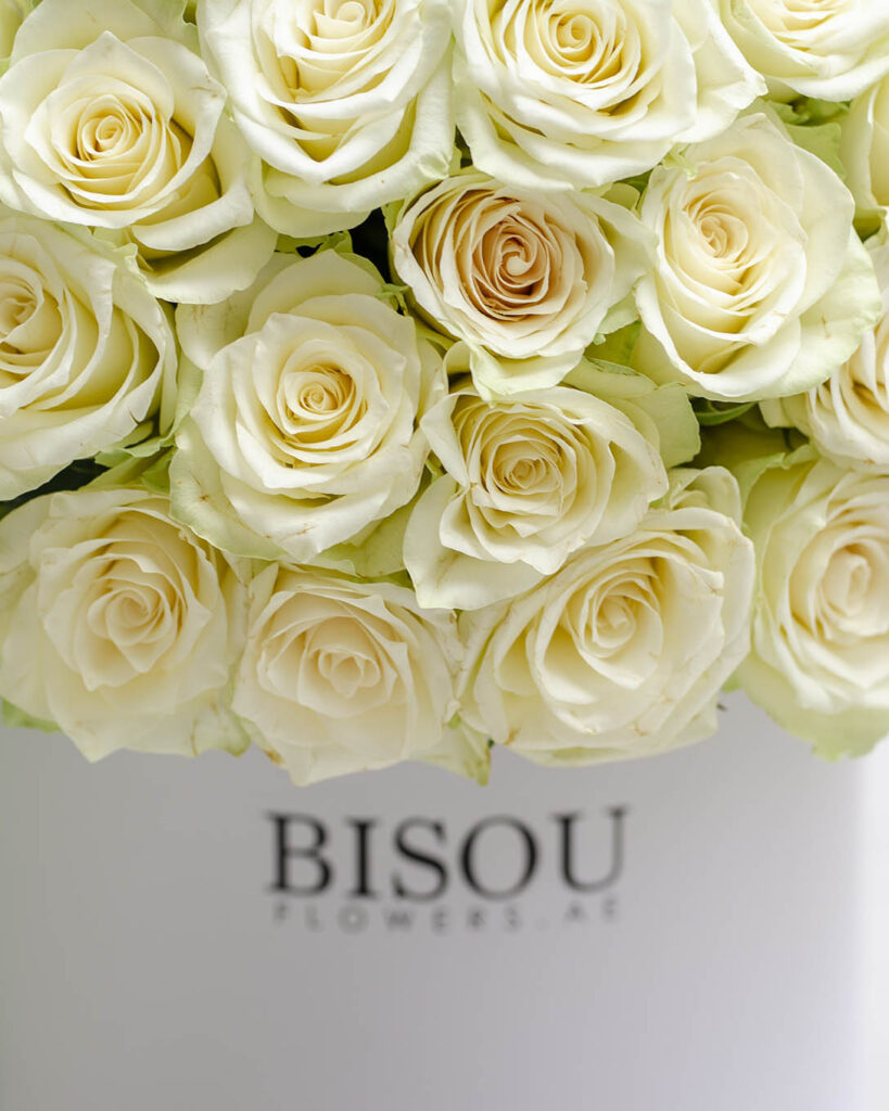 Amore Roses white bouquet