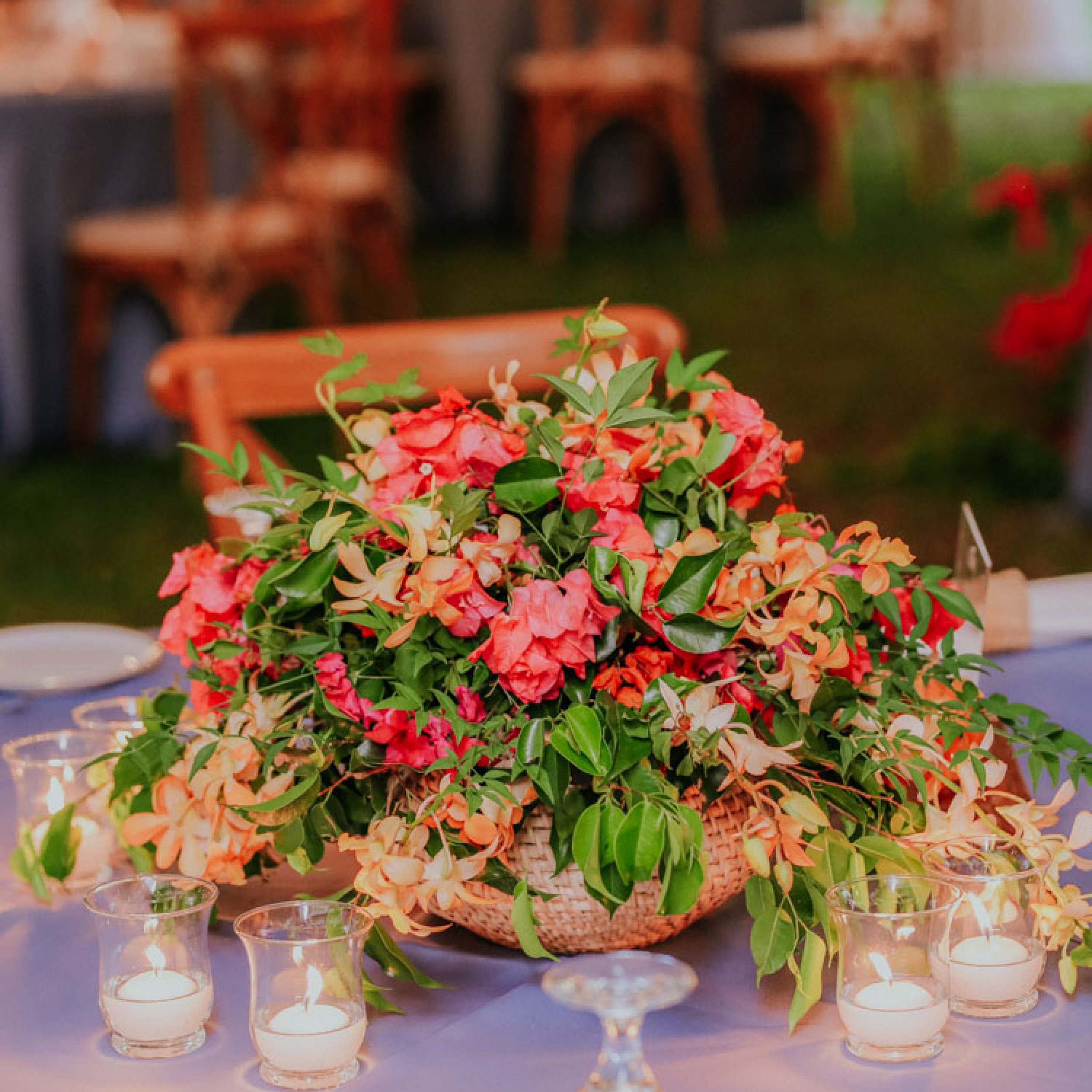 gala dinner flower decoration